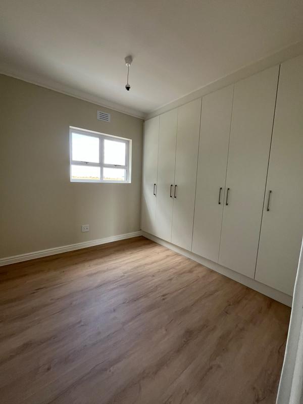To Let 3 Bedroom Property for Rent in Pinehurst Western Cape